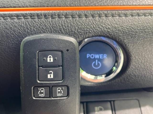 Toyota SIENTA 2017-09 2241-8