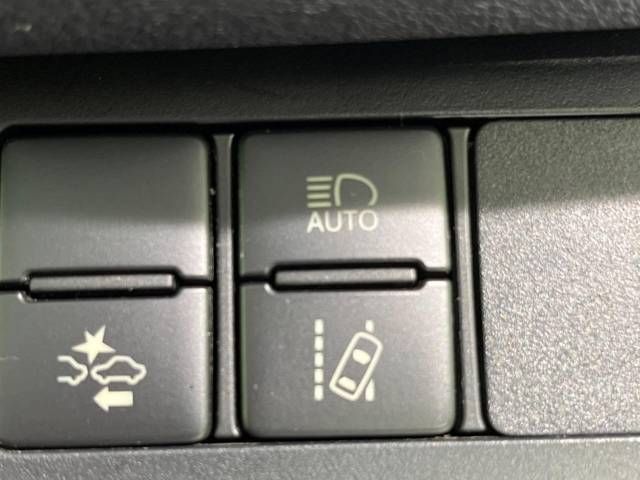 Toyota SIENTA 2017-09 2241-9
