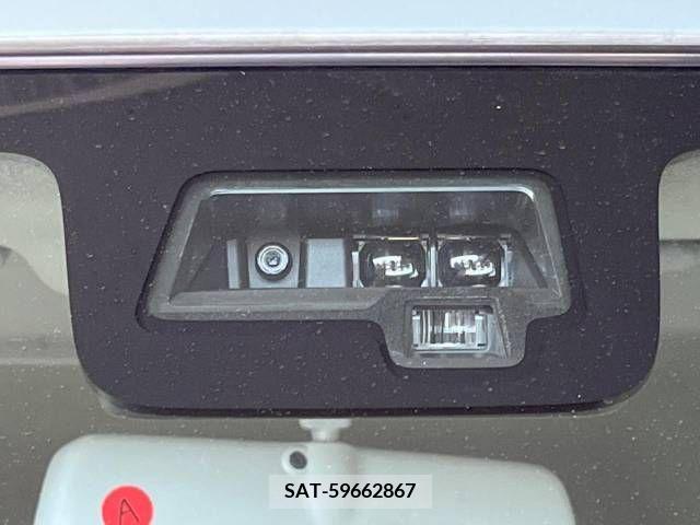 Suzuki SPACIA 2019-04 379134-2