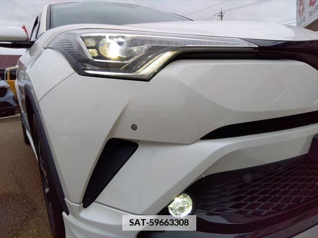 Toyota C-HR 2017-04 379585-4