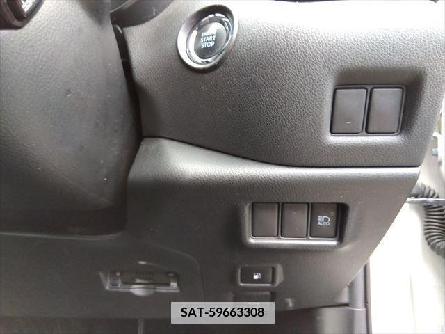 Toyota C-HR 2017-04 379585-15