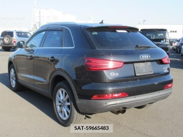 Audi Q3 2013-10 216389-5