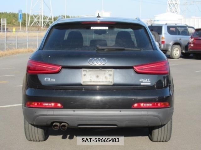 Audi Q3 2013-10 216389-4