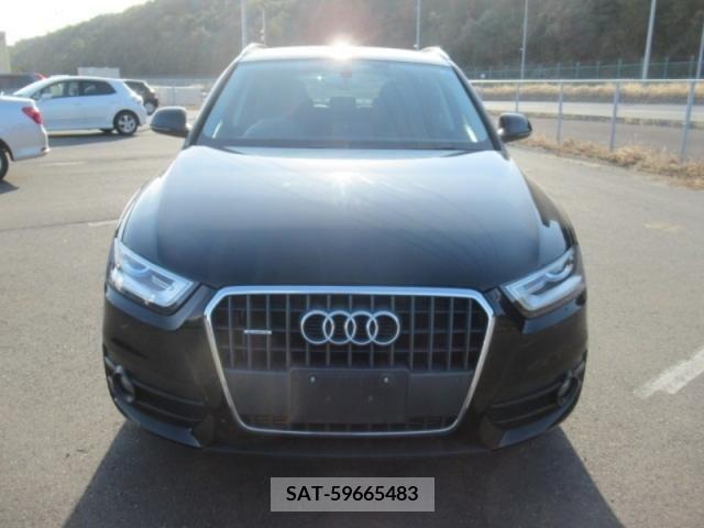 Audi Q3 2013-10 216389-1