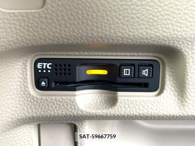 Honda N BOX 2018-03 306963-7