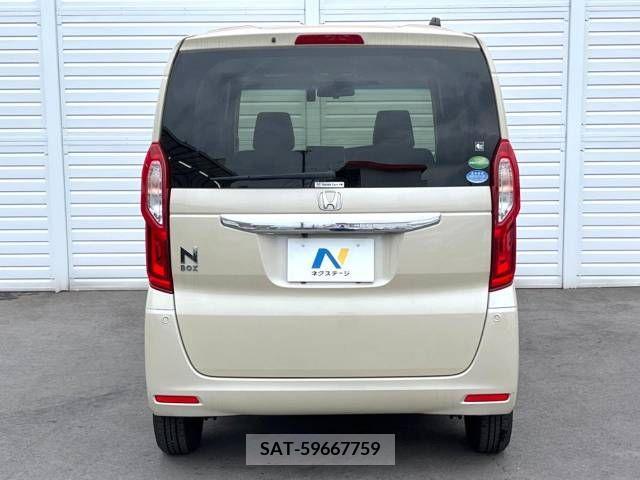 Honda N BOX 2018-03 306963-17