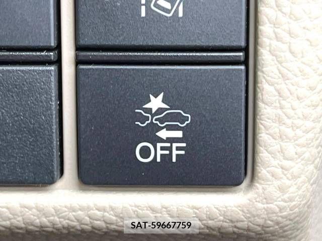 Honda N BOX 2018-03 306963-4