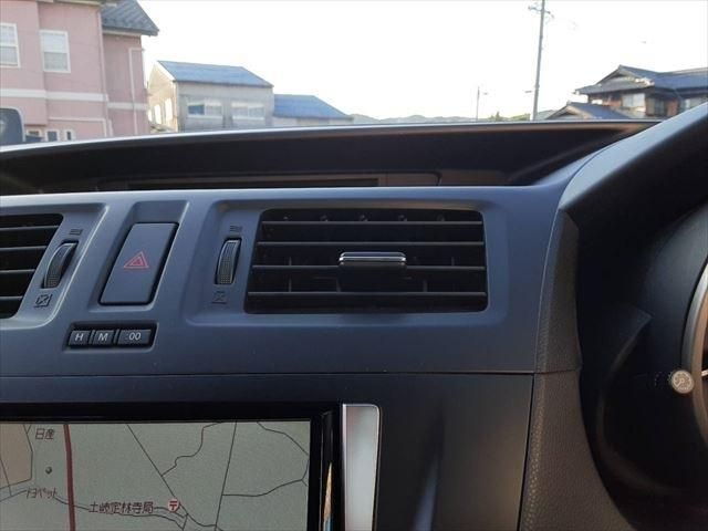 Mazda PREMACY 2010-11 21520-29