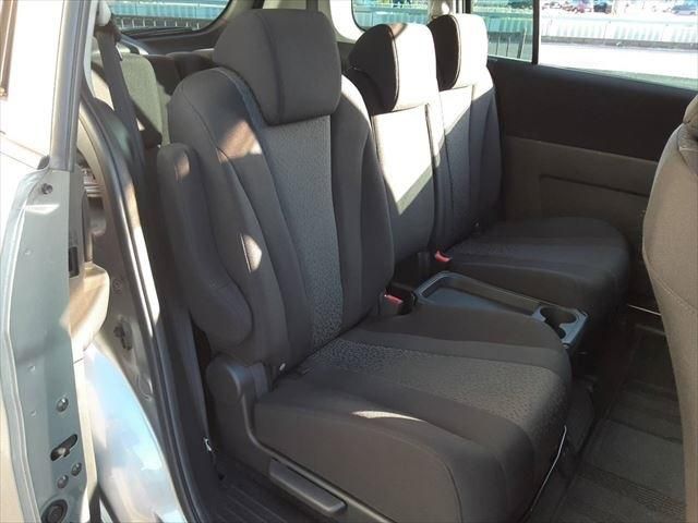 Mazda PREMACY 2010-11 21520-18
