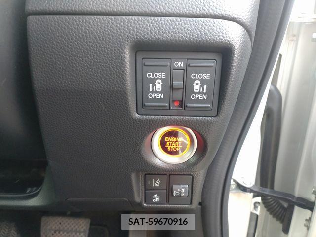 Honda N BOX CUSTOM 2021-12 202897-12