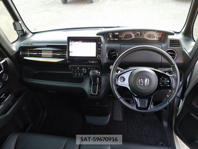 Honda N BOX CUSTOM 2021-12 202897-1