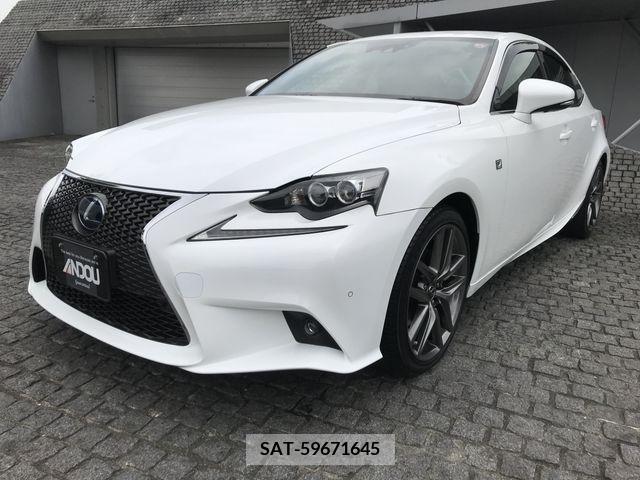 Lexus IS 2015-09 297926-0