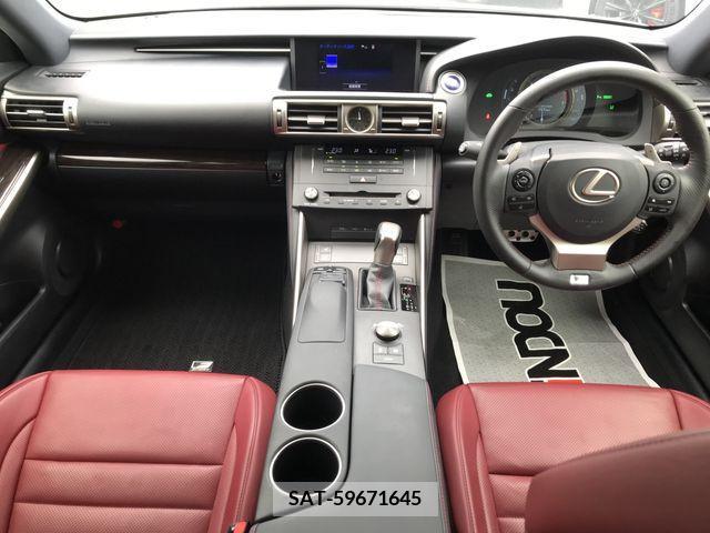 Lexus IS 2015-09 297926-7