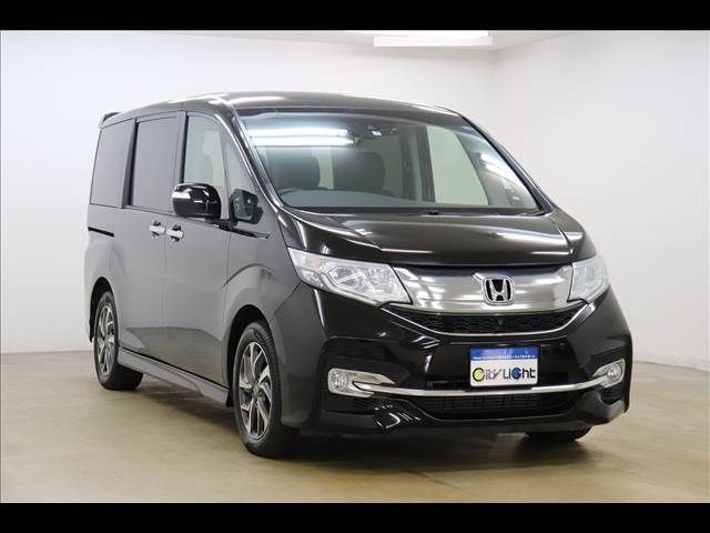 Honda e 2015-04 13132-17