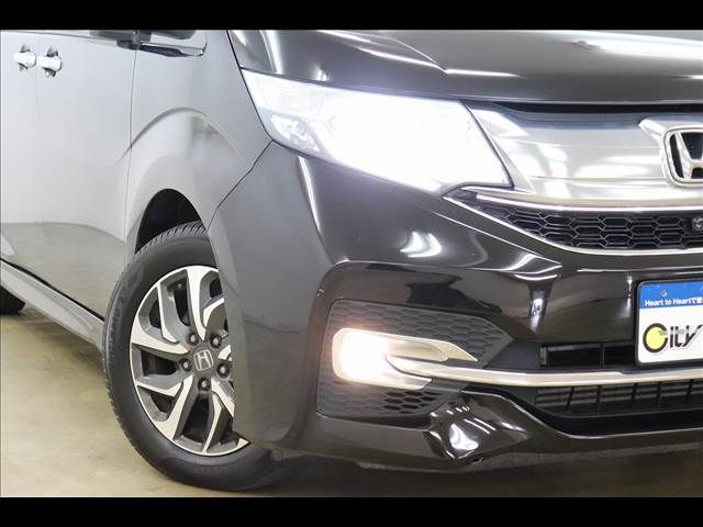 Honda e 2015-04 13132-22