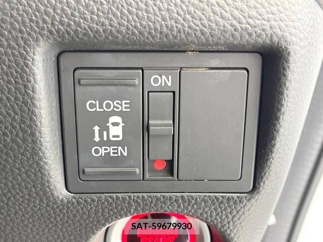 Honda N BOX CUSTOM 2019-03 223195-6