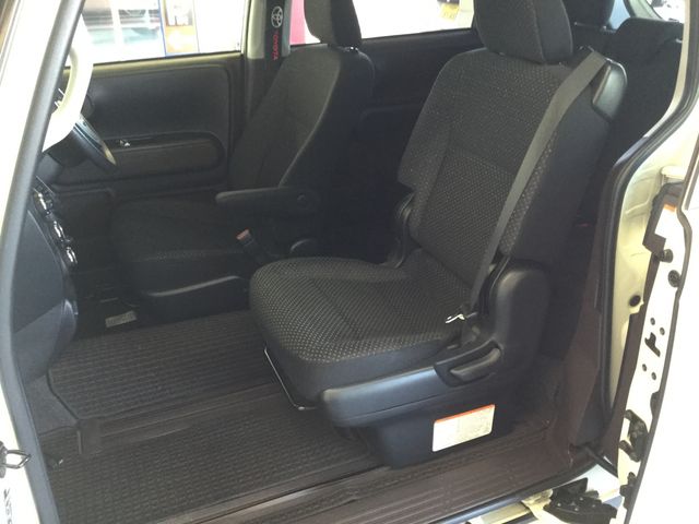 Toyota PORTE 2015-12 192765-19