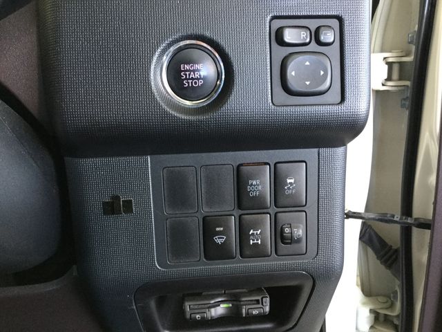 Toyota PORTE 2015-12 192765-9
