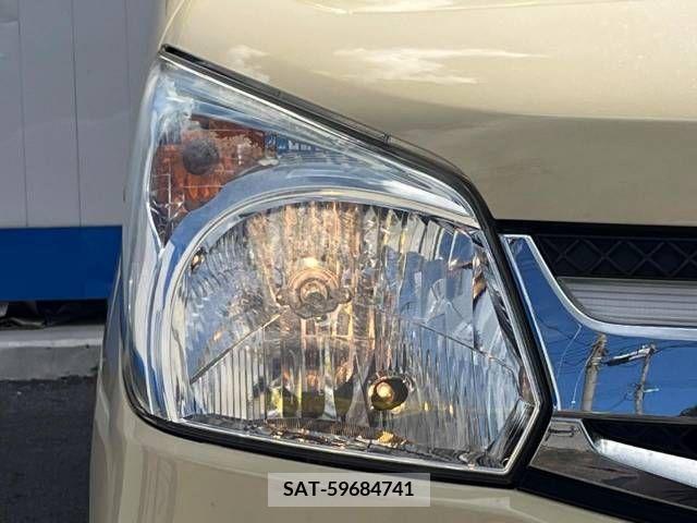 Suzuki SPACIA 2017-10 368507-12