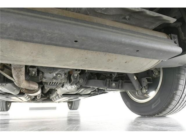 Nissan X-TRAIL 2016-08 23977-11