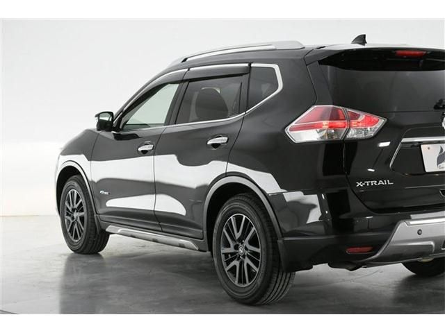 Nissan X-TRAIL 2016-08 23977-10