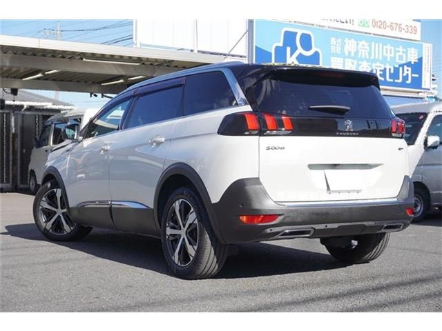 Peugeot 5008 2018-01 193152-3