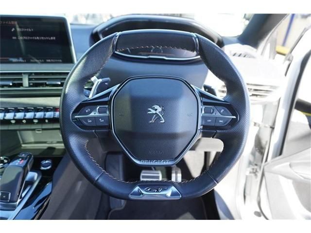Peugeot 5008 2018-01 193152-6