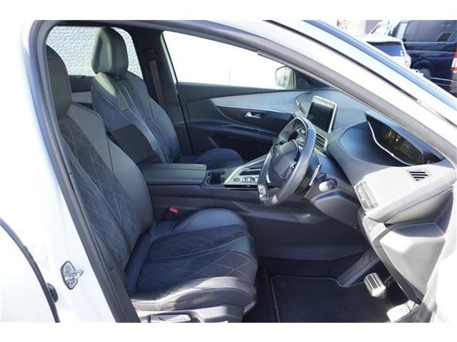 Peugeot 5008 2018-01 193152-7