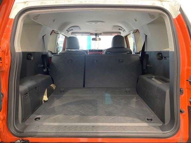 Toyota FJ CRUISER 2013-02 18748-10