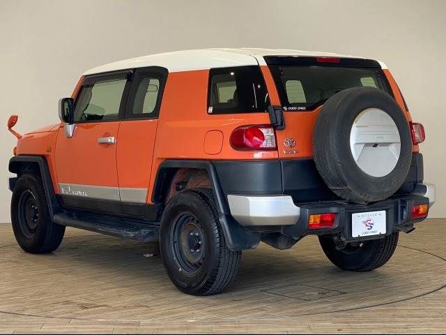 Toyota FJ CRUISER 2013-02 18748-14