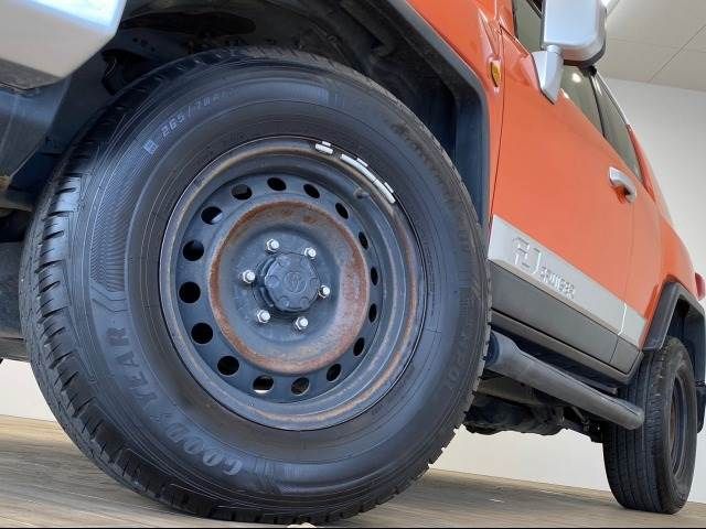 Toyota FJ CRUISER 2013-02 18748-17