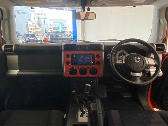 Toyota FJ CRUISER 2013-02 18748-1