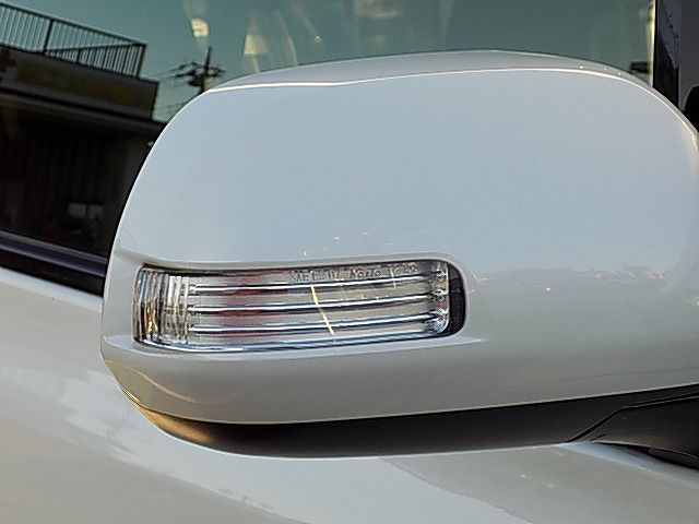 Toyota VELLFIRE 2009-12 28875-24