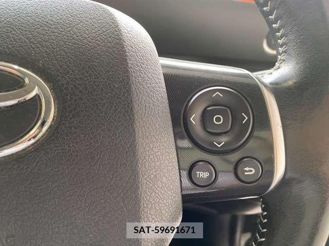 Toyota SIENTA 2017-07 385034-11