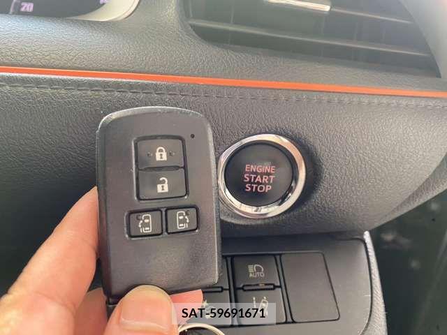 Toyota SIENTA 2017-07 385034-18
