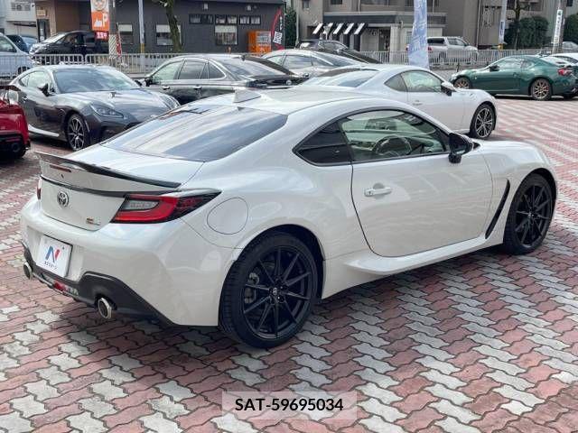 Toyota 86 2022-05 215256-17