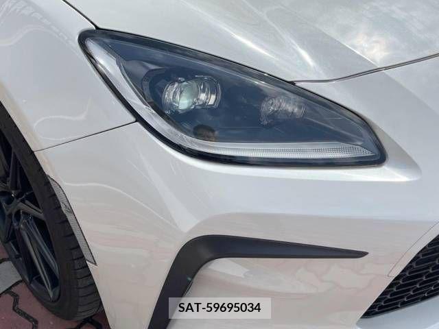 Toyota 86 2022-05 215256-12