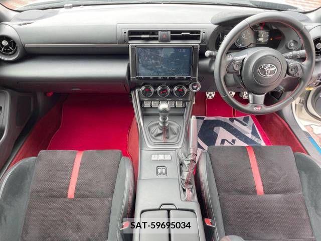Toyota 86 2022-05 215256-1
