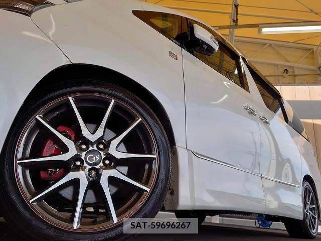 Toyota VELLFIRE 2013-01 299902-18