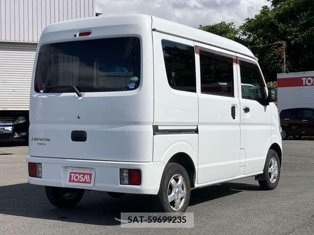 Mitsubishi MINICAB VAN 2017-04 325478-3