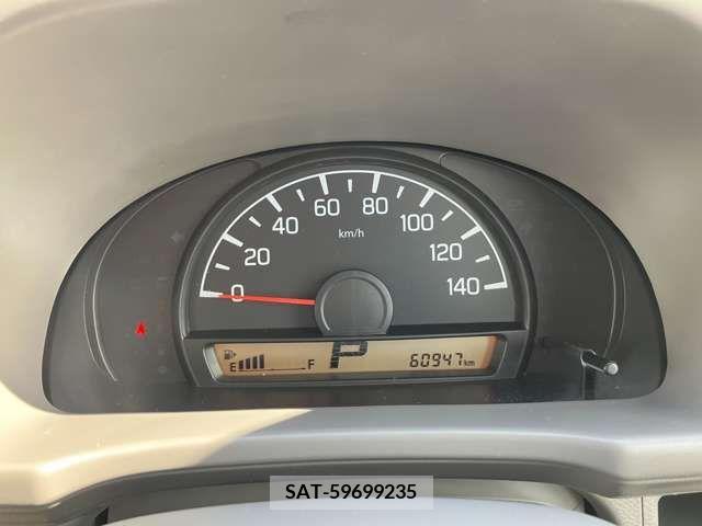 Mitsubishi MINICAB VAN 2017-04 325478-6