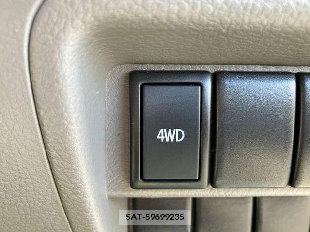 Mitsubishi MINICAB VAN 2017-04 325478-9