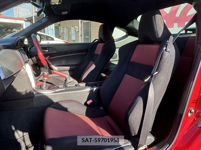 Toyota 86 2012-08 321150-7