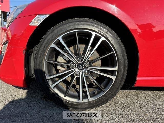 Toyota 86 2012-08 321150-26
