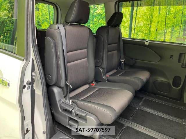 Nissan SERENA 2018-02 284143-9