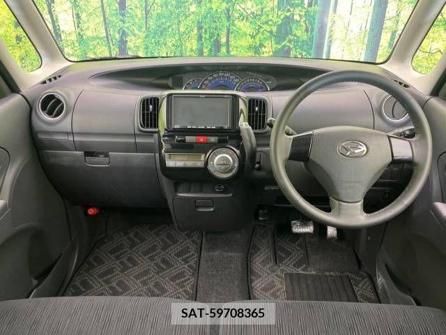 Daihatsu TANTO CUSTOM 2011-12 209825-1