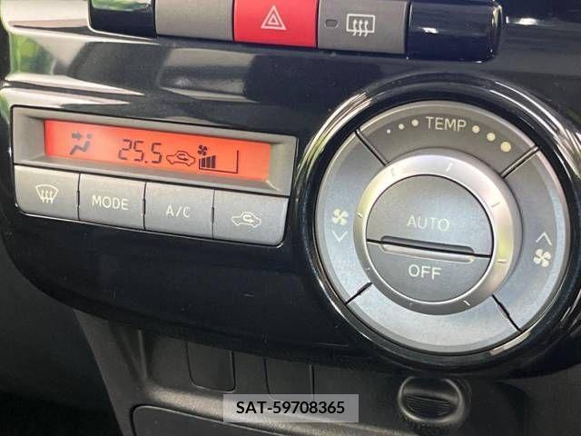 Daihatsu TANTO CUSTOM 2011-12 209825-4
