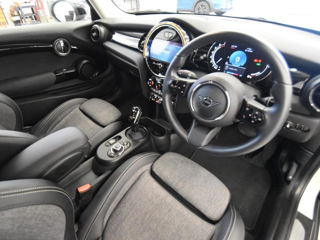 Bmw MINI 2022-01 27751-14