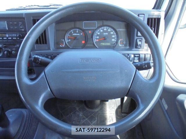 Mazda TITAN 2013-12 200632-1