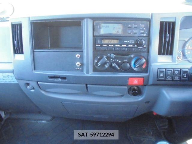 Mazda TITAN 2013-12 200632-17
